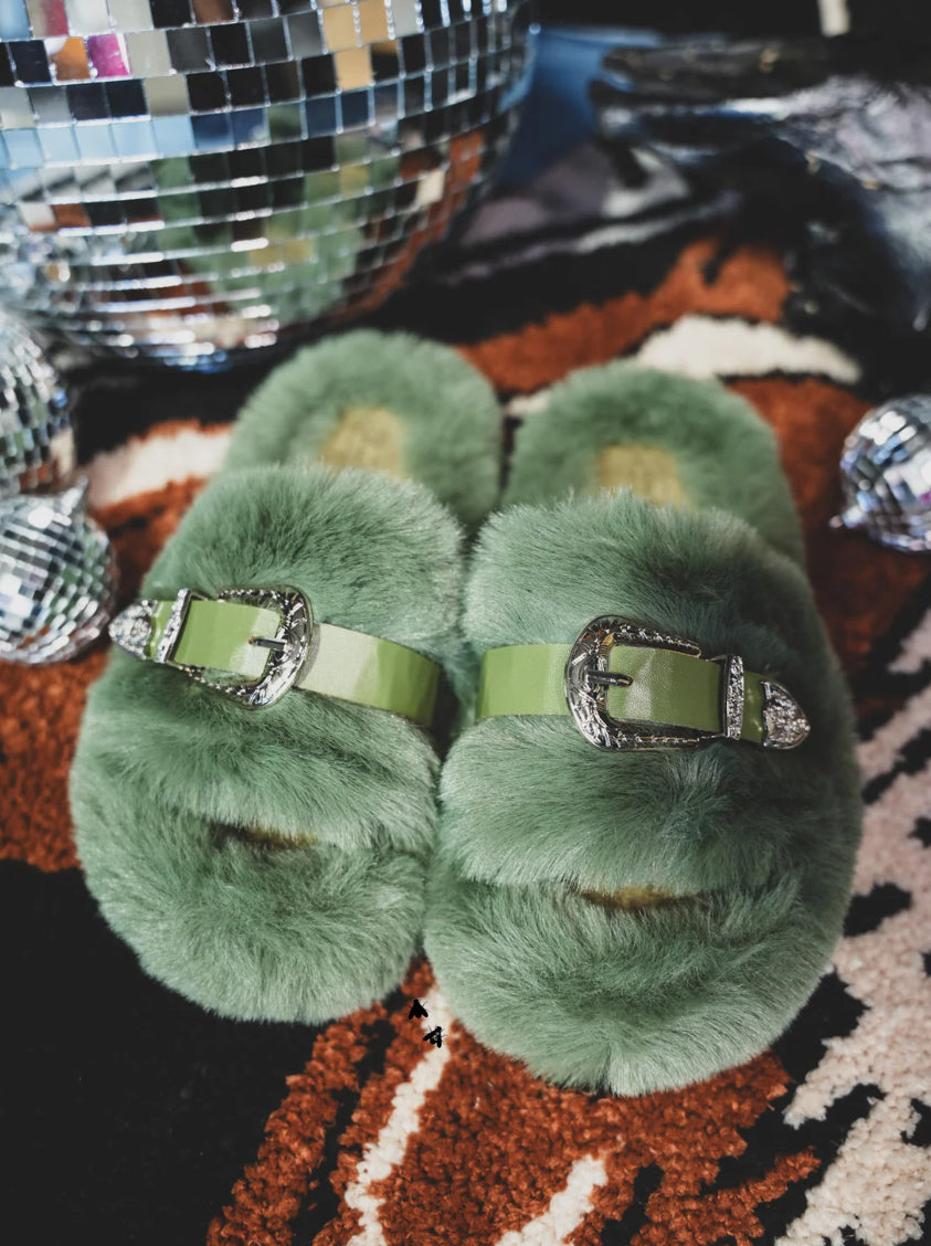 Buckle Bunny Slides (Size 5/6 left)