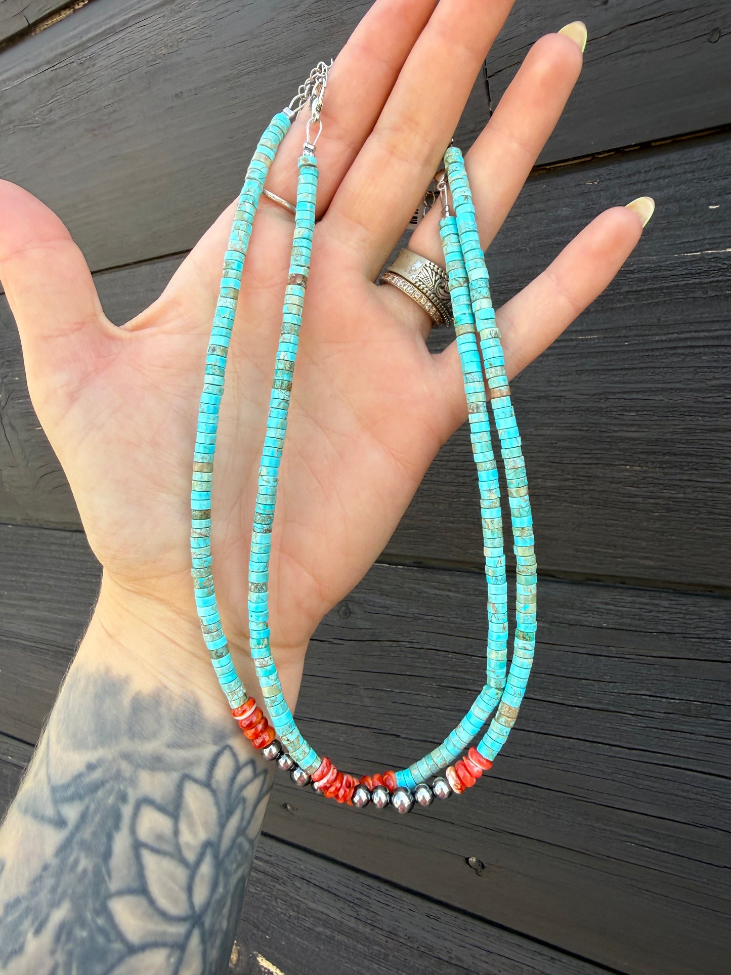 14” + 2” Extender Vibrant Turquoise + Spiny Oyster Necklace