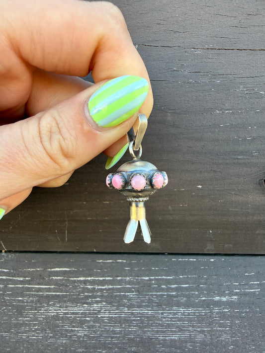 4mm Bale Pink Conch Blossom Pendant