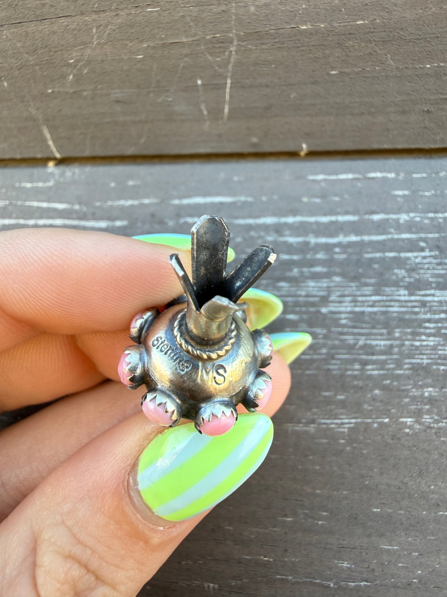 4mm Bale Pink Conch Blossom Pendant