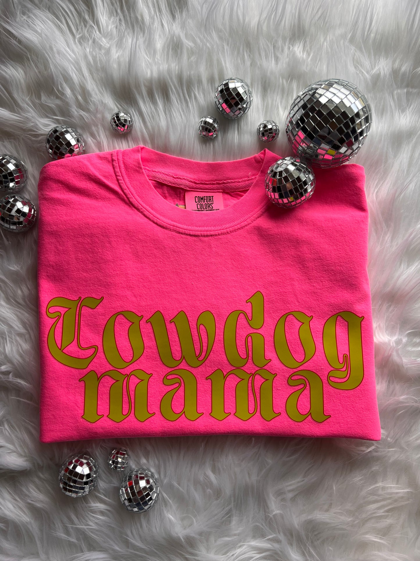 Cowdog Mama Tee (2 colors)